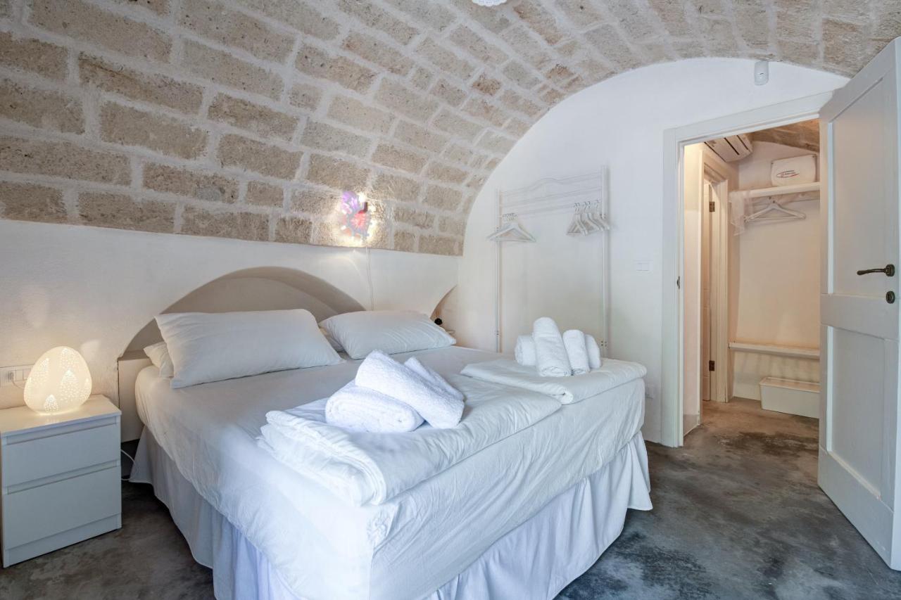 B&B Trulli Moonlight Da Grace 오스투니 외부 사진