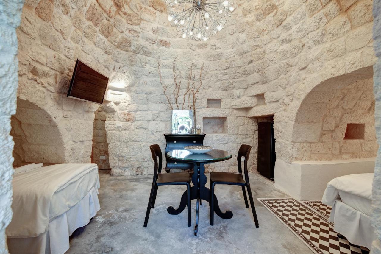 B&B Trulli Moonlight Da Grace 오스투니 외부 사진